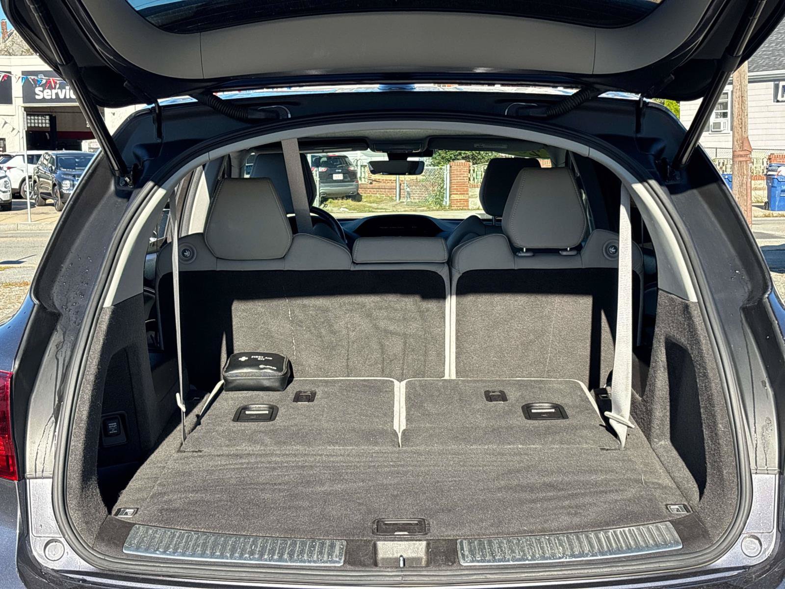 Used 2018 Acura MDX SH-AWD image 19