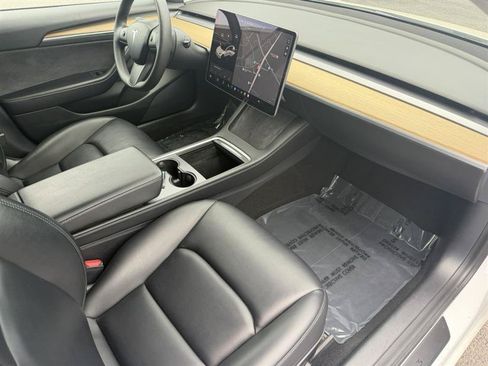 Used 2021 Tesla Model 3 Standard Range Plus RWD image 13