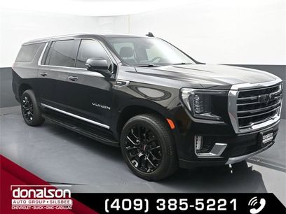 Used 2023 GMC Yukon XL SLT w/ SLT Premium Package