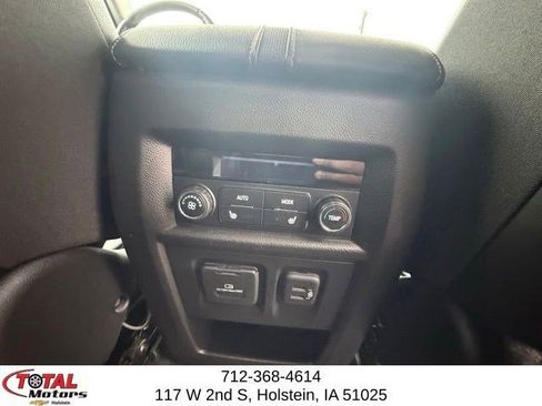 Used 2019 Chevrolet Traverse Premier AWD/4WD image 15