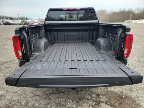 Certified 2025 GMC Sierra 1500 Denali AWD/4WD image 17