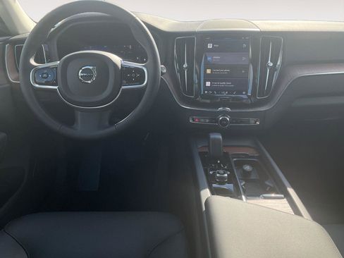 Certified 2024 Volvo XC60 B5 Plus w/ Protection Package Premier AWD/4WD image 10