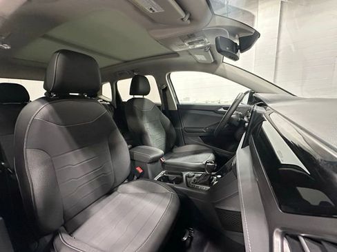 New 2026 Volkswagen Taos SE AWD/4WD image 14