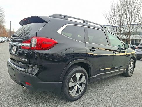 Certified 2021 Subaru Ascent Premium w/ Convenience Package image 7