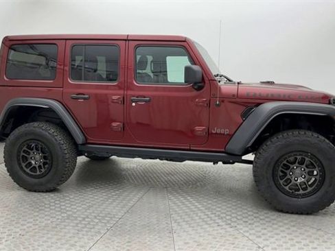 Used 2022 Jeep Wrangler Unlimited Rubicon w/ Xtreme Recon 35" Tire Package image 9