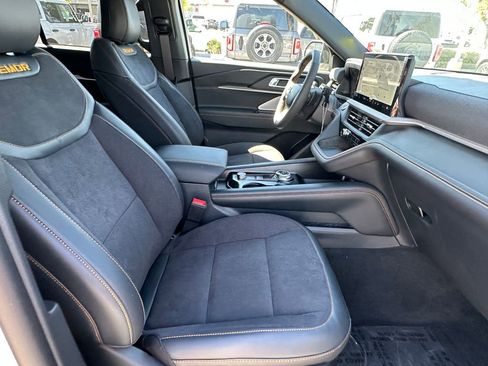 New 2026 Ford Explorer Tremor w/ Tremor Ultimate Package AWD/4WD image 17