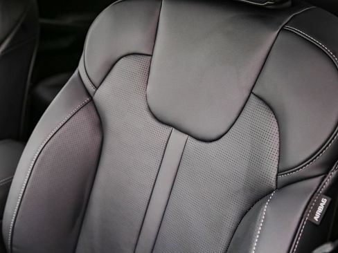 Certified 2026 Kia Sorento EX w/ EX Premium Package AWD/4WD image 34