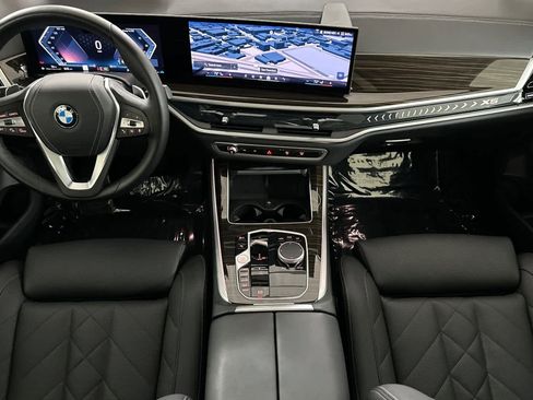 Used 2024 BMW X5 xDrive40i image 3