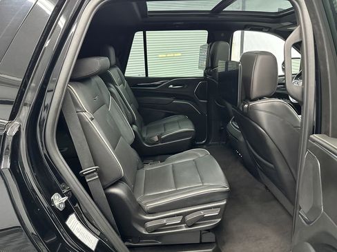 Used 2023 Cadillac Escalade Sport image 16