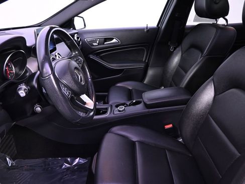 Used 2019 Mercedes-Benz GLA 250 GLA 250 image 7