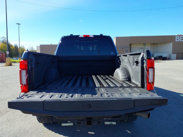 Used 2020 Ford F250 Platinum w/ FX4 Off-Road Package AWD/4WD image 23