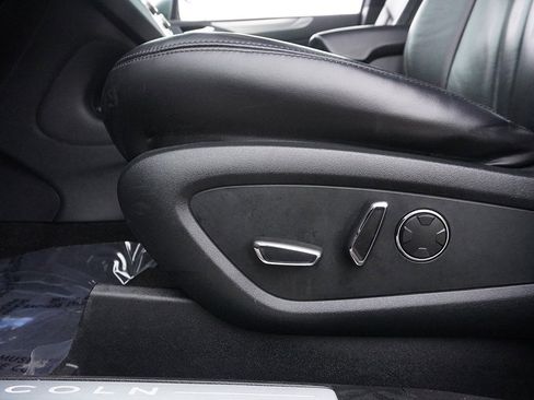 Used 2019 Lincoln MKC Reserve w/ MKC Climate Package image 35