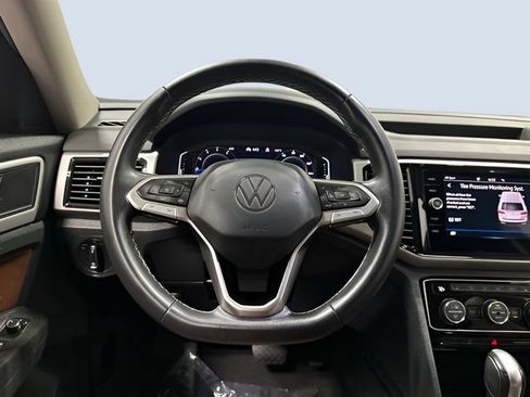 Used 2023 Volkswagen Atlas SE AWD/4WD image 17