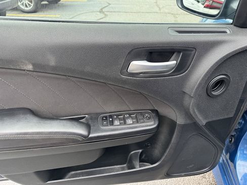 Used 2023 Dodge Charger R/T w/ Harman/Kardon Audio Group RWD image 21