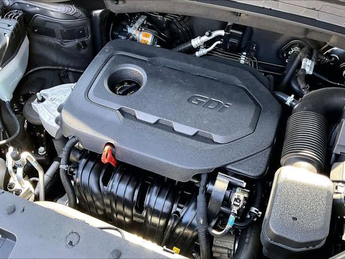 Used 2020 Hyundai Santa Fe Limited image 32