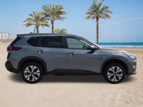 Used 2023 Nissan Rogue SV AWD/4WD image 9