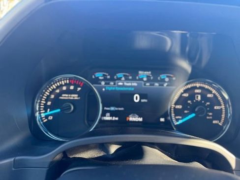 Used 2019 Ford F150 Lariat w/ Equipment Group 502A Luxury image 9