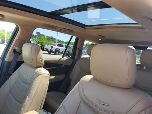 Used 2020 Cadillac XT6 Sport w/ Platinum Package AWD/4WD image 21