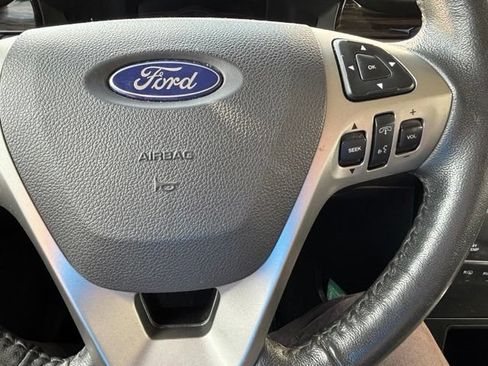 Used 2018 Ford Flex SEL w/ Class III Trailer Tow Package AWD/4WD image 10