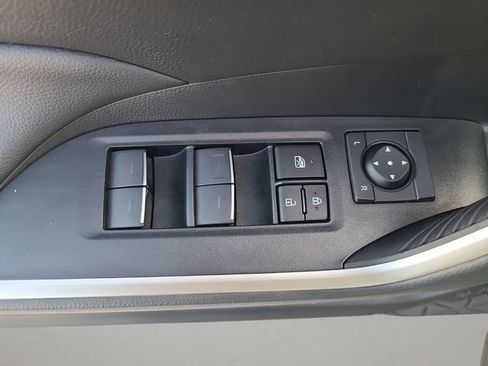 Used 2023 Toyota RAV4 XLE w/ Convenience Package FWD image 18