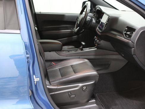Used 2025 Dodge Durango GT AWD/4WD image 27
