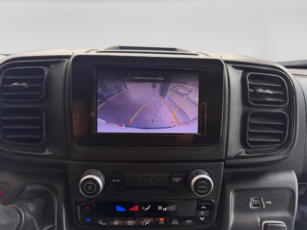Used 2025 RAM ProMaster 2500 w/ Convenience Group FWD image 16