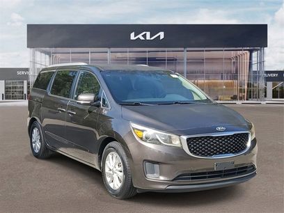 Used 2016 Kia Sedona LX