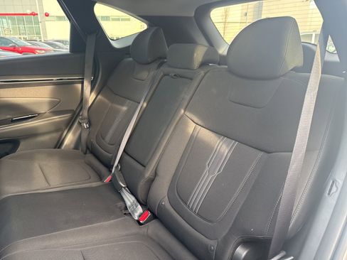 Used 2022 Hyundai Tucson SEL image 13
