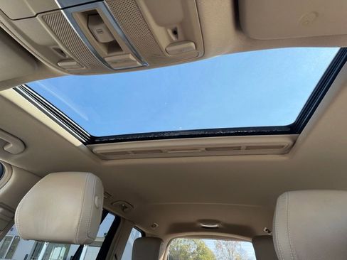 Used 2013 Mercedes-Benz GL 450 4MATIC image 23