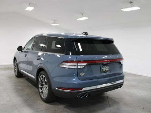 New 2026 Lincoln Aviator Reserve w/ Illumination Package RWD image 5