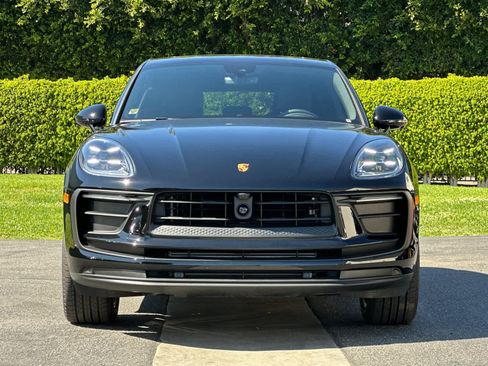 New 2026 Porsche Macan image 11