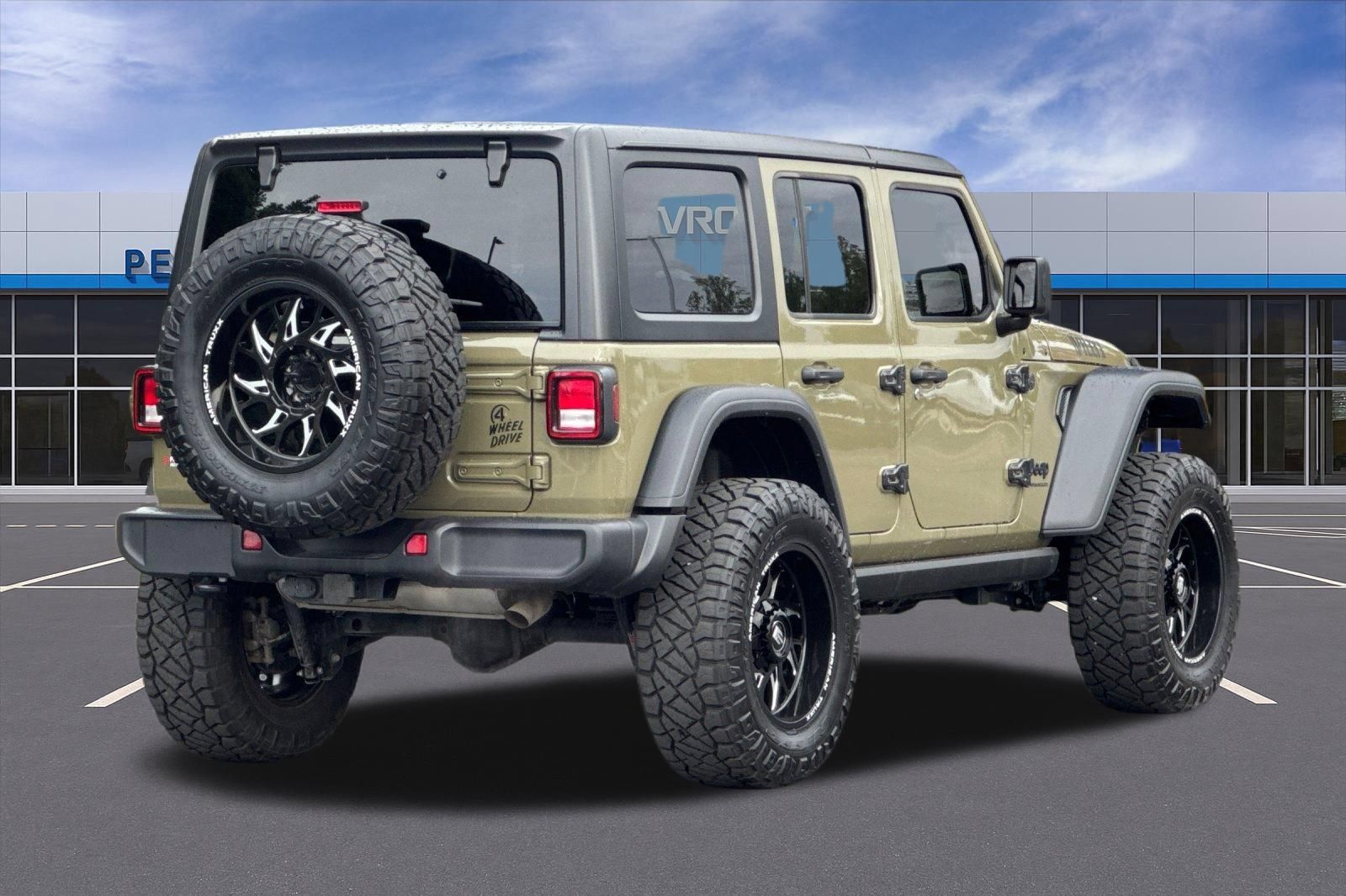 Used 2025 Jeep Wrangler Unlimited Sport AWD/4WD image 4