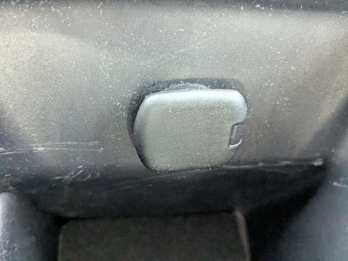 Used 2025 Toyota Camry SE w/ Convenience Package image 28