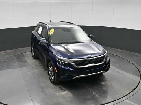 Used 2021 Kia Seltos EX image 22