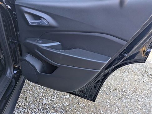 New 2026 Chevrolet Trax LT image 28