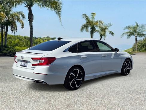 Used 2022 Honda Accord Sport Special Edition image 4