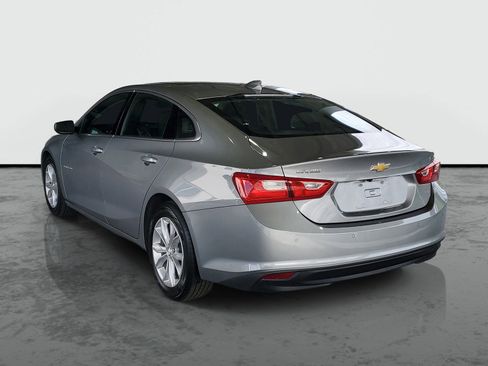 Used 2024 Chevrolet Malibu LT image 3