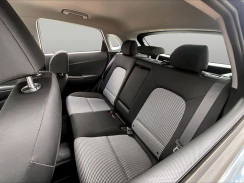 Used 2019 Hyundai Kona SE AWD/4WD image 20