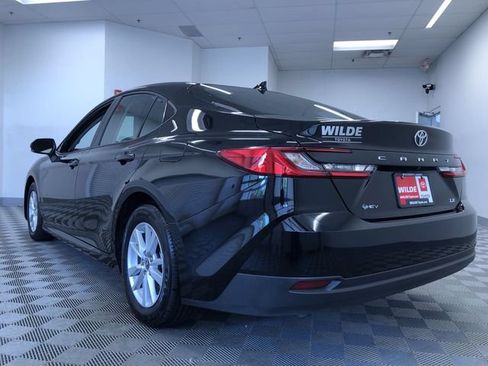 Used 2026 Toyota Camry LE FWD image 13