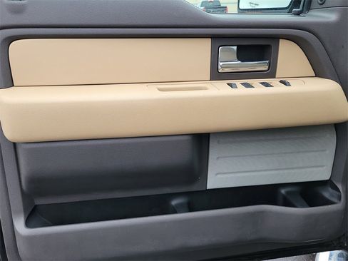 Used 2013 Ford F150 XLT w/ Luxury Equipment Group image 10