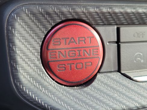 Used 2025 Ford Mustang GT Premium image 29