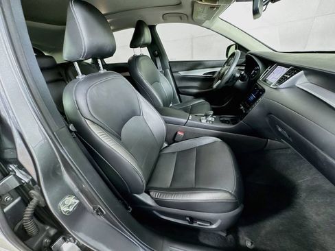 Certified 2021 INFINITI QX50 Essential w/ Convenience Package FWD image 38