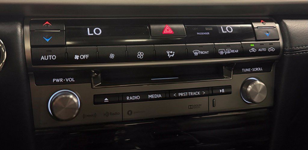 Used 2016 Lexus LS 460 AWD w/ Comfort Package image 20