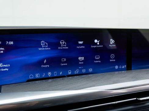 New 2025 Cadillac Escalade IQ Sport 2 w/ LPO, ONYX Package image 25