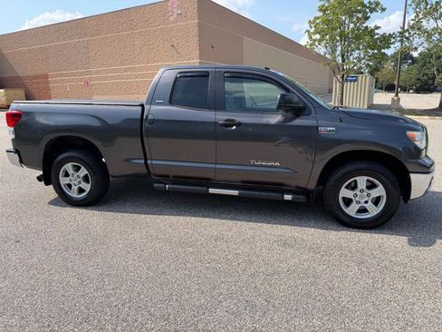 Used 2012 Toyota Tundra 4x4 Double Cab w/ SR5 Pkg image 40
