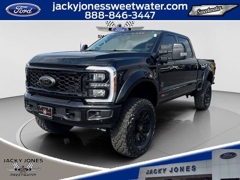 New 2026 Ford F250 Lariat w/ Black Appearance Package AWD/4WD image 1