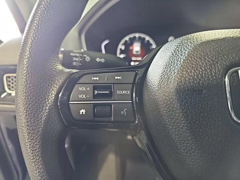 Used 2023 Honda Civic LX image 16
