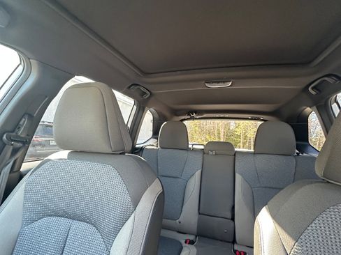 Used 2025 Subaru Forester Premium image 21