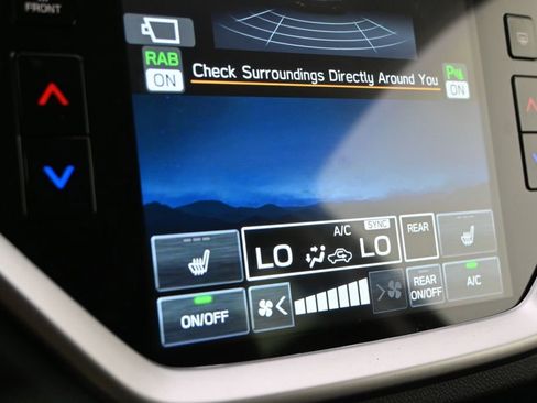 Used 2025 Subaru Ascent Limited w/ Popular Package #2 image 28