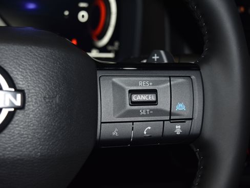 New 2026 Nissan Rogue Platinum w/ Platinum Premium Package image 8